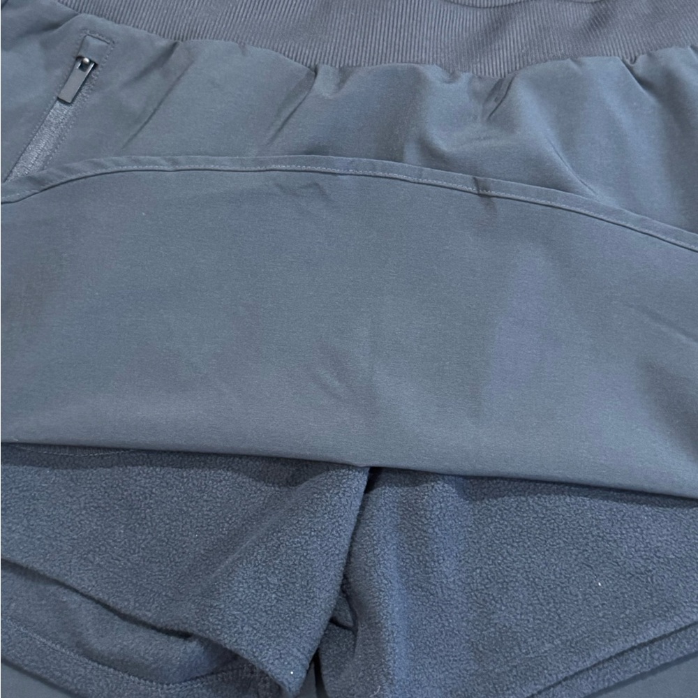 Rae Mode Navy Blue Athletic Skort with Zipper Pockets Large New without Tags - Picture 2 of 3